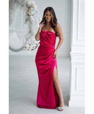 Abito lungo satinato rosso con rosa drappeggiata e Spacco - ROSE