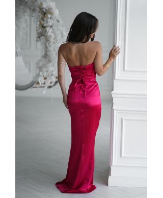 Abito lungo satinato rosso con rosa drappeggiata e Spacco - ROSE