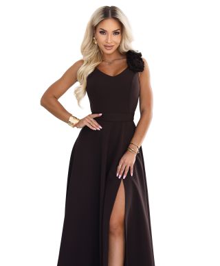  643-10 Elegancka wieczorowa suknia maxi z rozcięciem i różami - czekoladowy brąz 