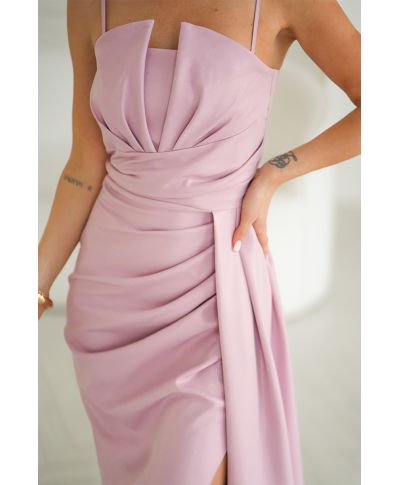 Abito elegante da cerimonia rosa con scollatura geometrica e spacco – Oriana