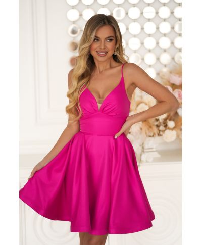 Abito Mini Fucsia con Gonna a Ruota – Chic e Sensuale  -  Sofia
