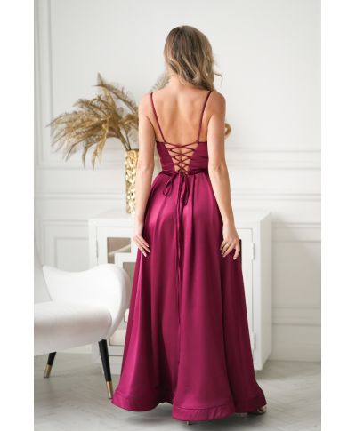 Vestito Lungo da Sera Bordeaux in Satin Lucente – Sensualità e Classe - Ravenna
