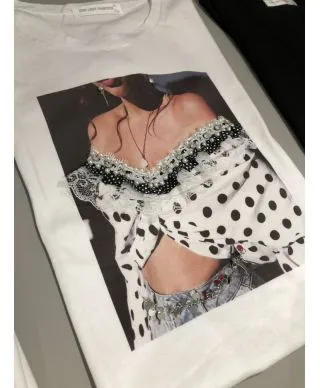 T-shirt donna particolare - Bianca - Con perline