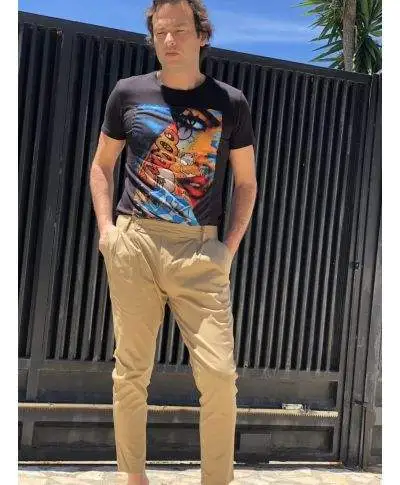 T-shirt uomo, nera - Stampa multicolor