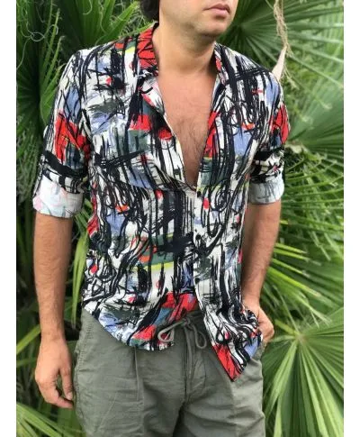 Camicia uomo particolare, con pennellate