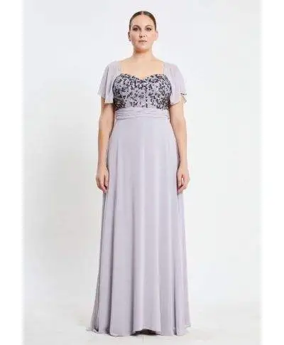 Vestito taglie comode, giovanile - Con manichetta