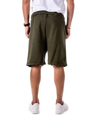 Bermuda uomo, slim - Colore verde con laccio