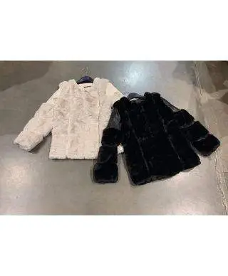 Eco pelliccia - Panna - Con inserti in eco pelle