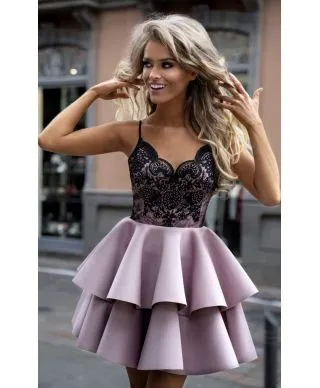 Abito corto elegante, palloncino - Nero rosa