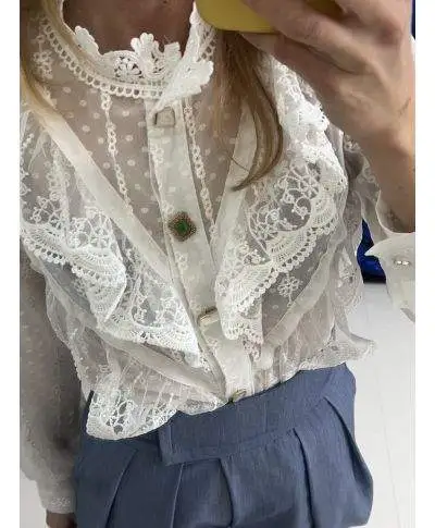 Camicia donna in pizzo - Bottoni gioiello