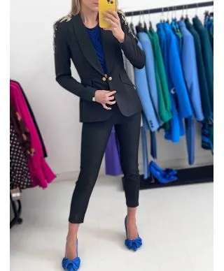 Tailleur nero con dettagli oro - Taglio slim