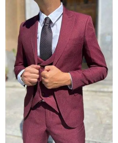 Abito uomo viola bordeaux, con gilet