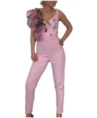 Tutta donna elegante - Tuta rosa - Aderente