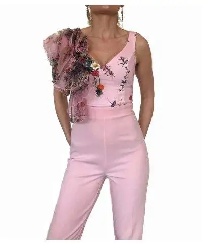 Tutta donna elegante - Tuta rosa - Aderente