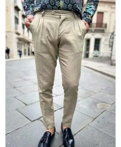 Pantaloni uomo slim, estivo beige chiaro