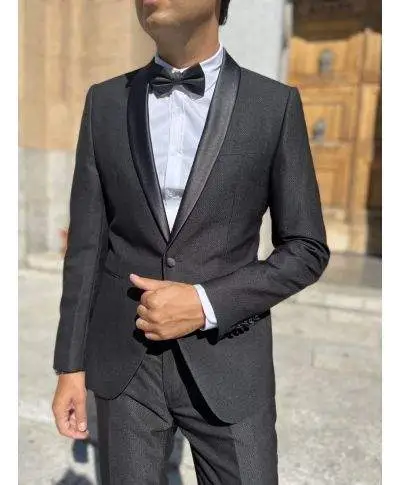 Smoking nero, elegante - Tessuto operato