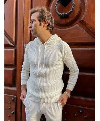 Maglione con cappuccio, bianco
