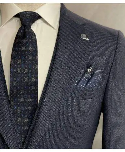 Abito uomo, con gilet - Gessato giovanile