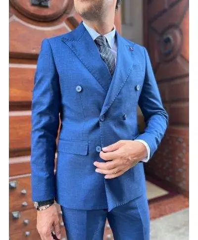 Abito uomo, doppiopetto - Colore blu, tonalità indaco