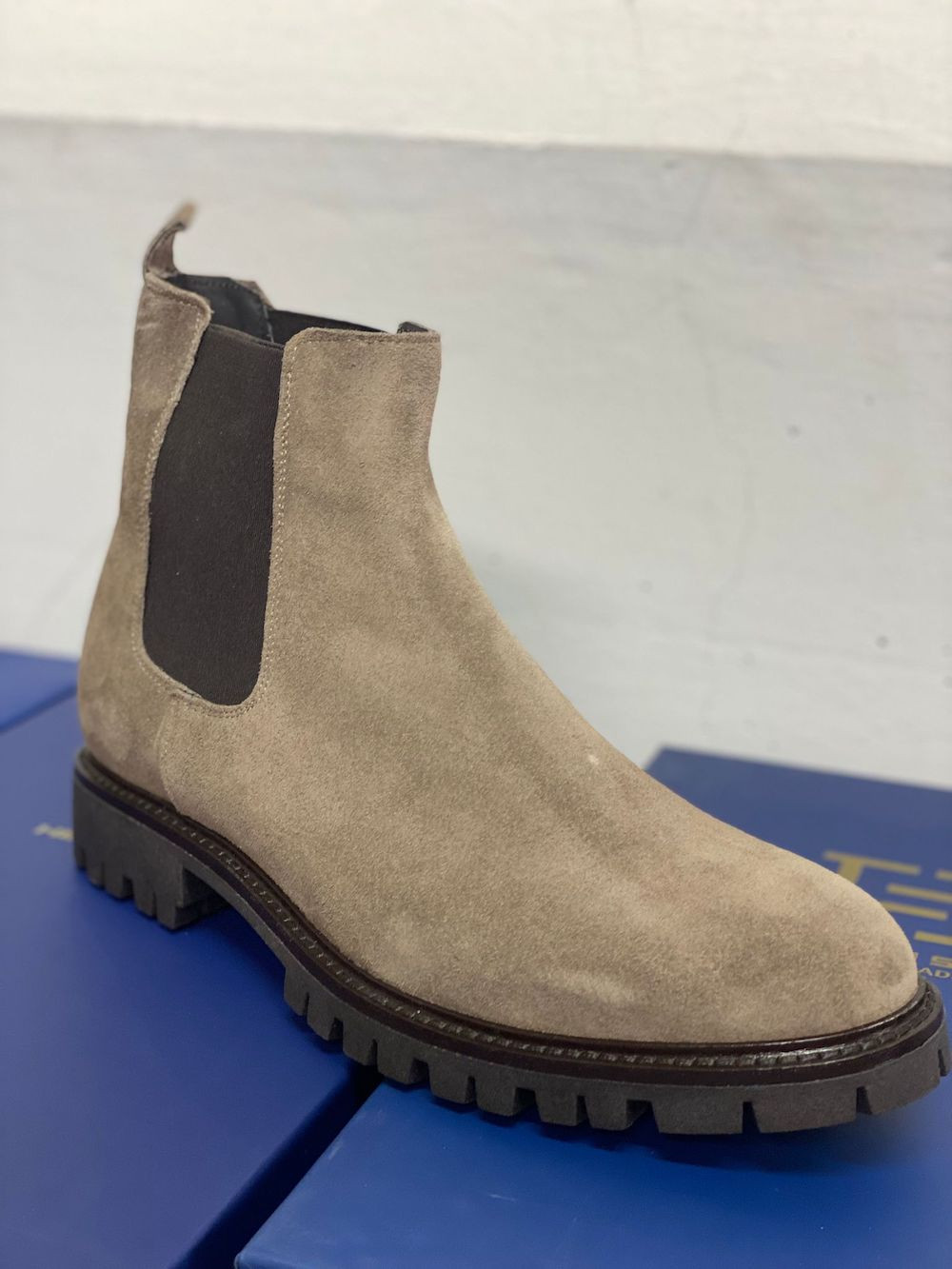 suede stivaletti uomo camoscio beige