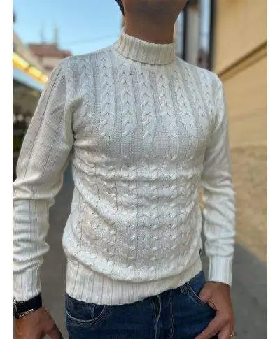 Dolcevita uomo, Bianco - Trecce davanti