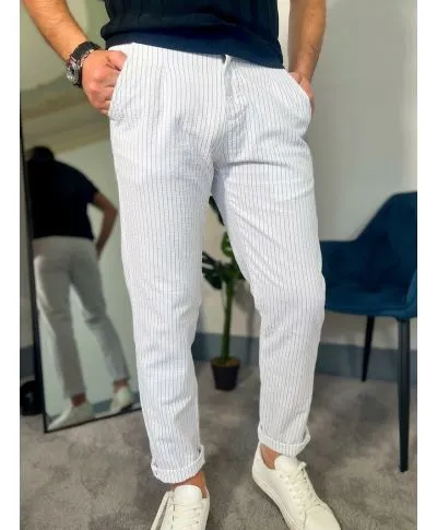 Pantaloni bianchi uomo, riga blu